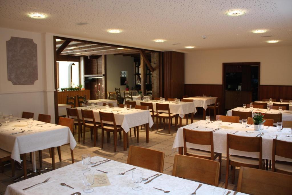 Hotel Engel Эмметтен Экстерьер фото
