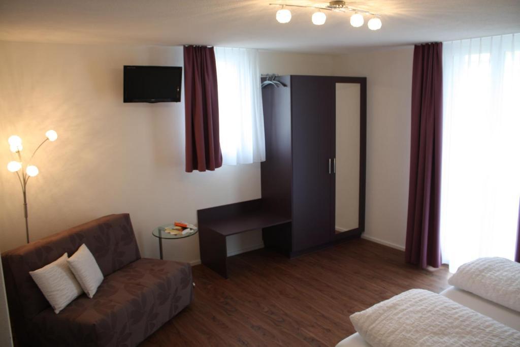 Hotel Engel Эмметтен Экстерьер фото